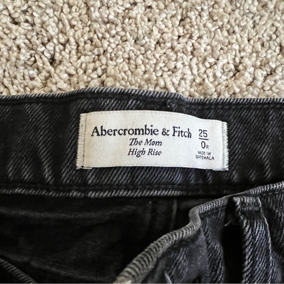 Size 0/25 Abercrombie Faded Black Mom High Rise Jeans - Picture 5 of 7